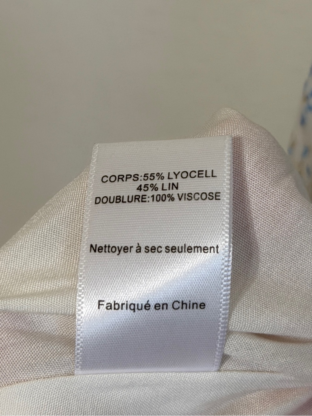 ASTR The Label Floral Linen Midi Dress Size Small Blue White - Picture 9 of 9